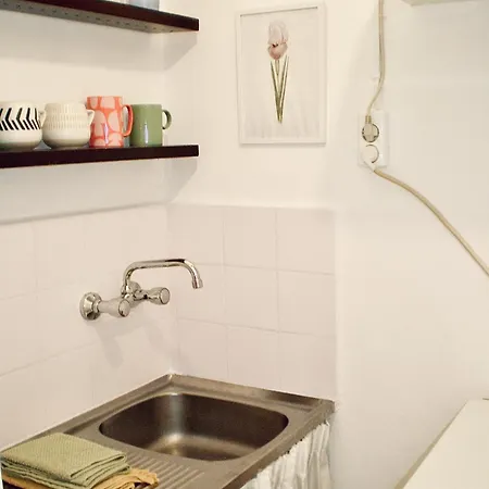 Sunny & Cozy Citycenter With Yard * Chania (Crete)